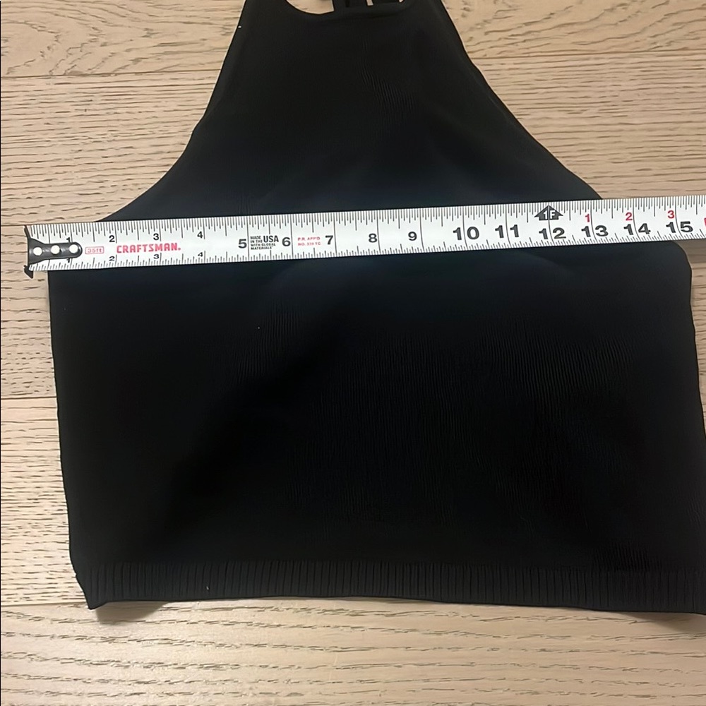 Wilfred Black cropped halter, tie back - Picture 11 of 14